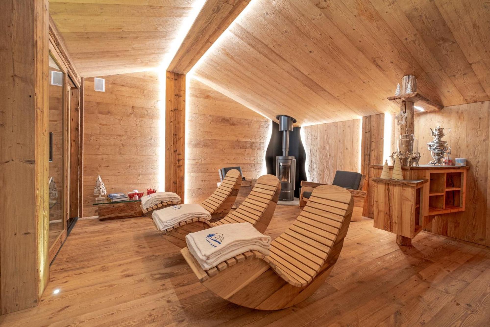 Bed & Breakfast Anisor - Parblanc La Salle Buitenkant foto