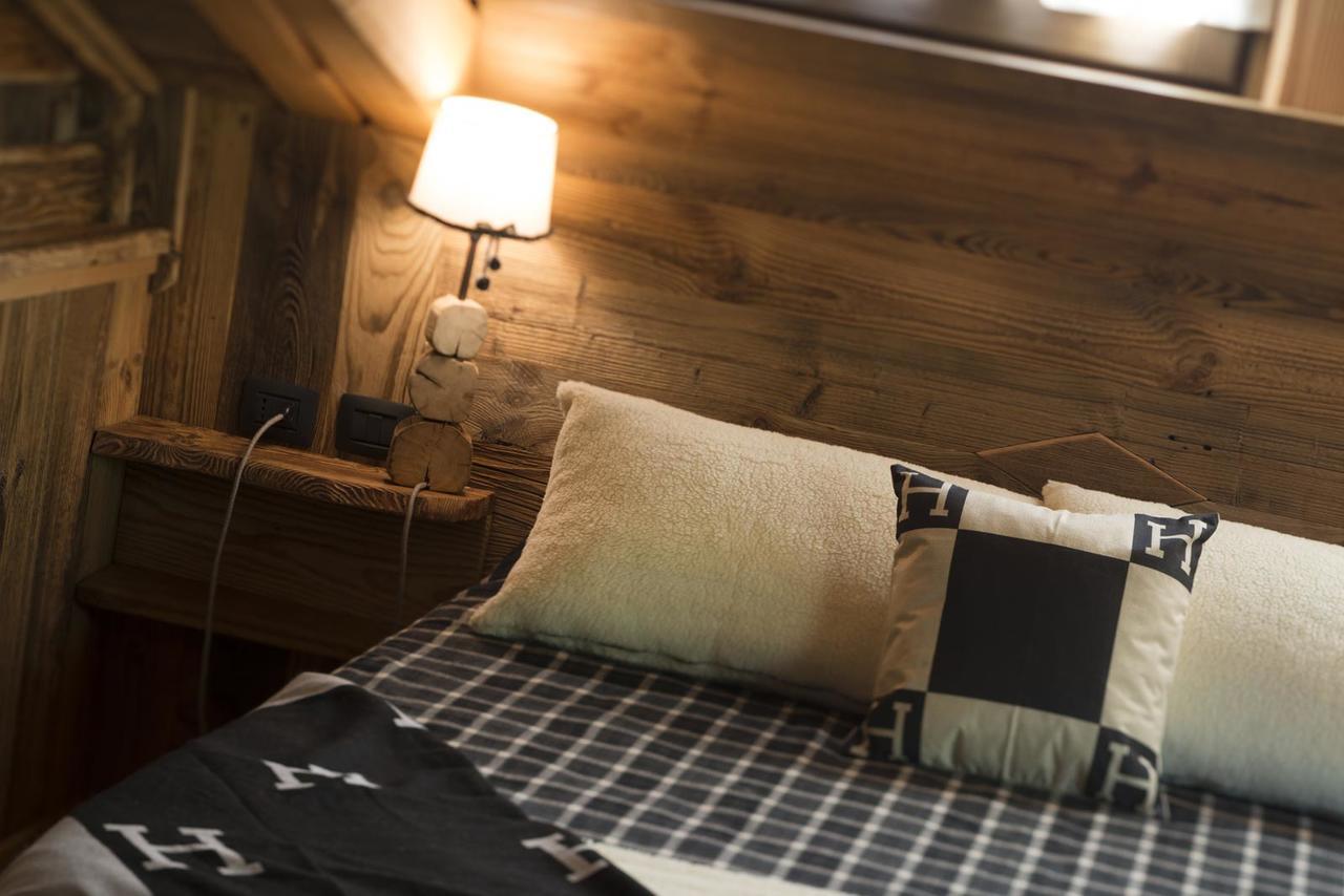 Bed & Breakfast Anisor - Parblanc La Salle Buitenkant foto