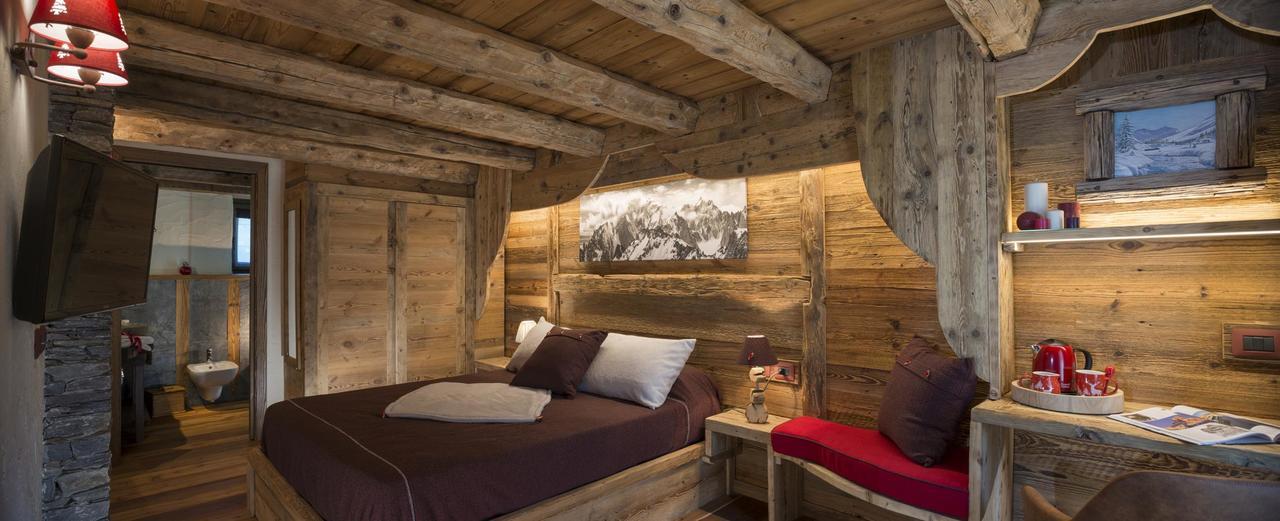Bed & Breakfast Anisor - Parblanc La Salle Buitenkant foto