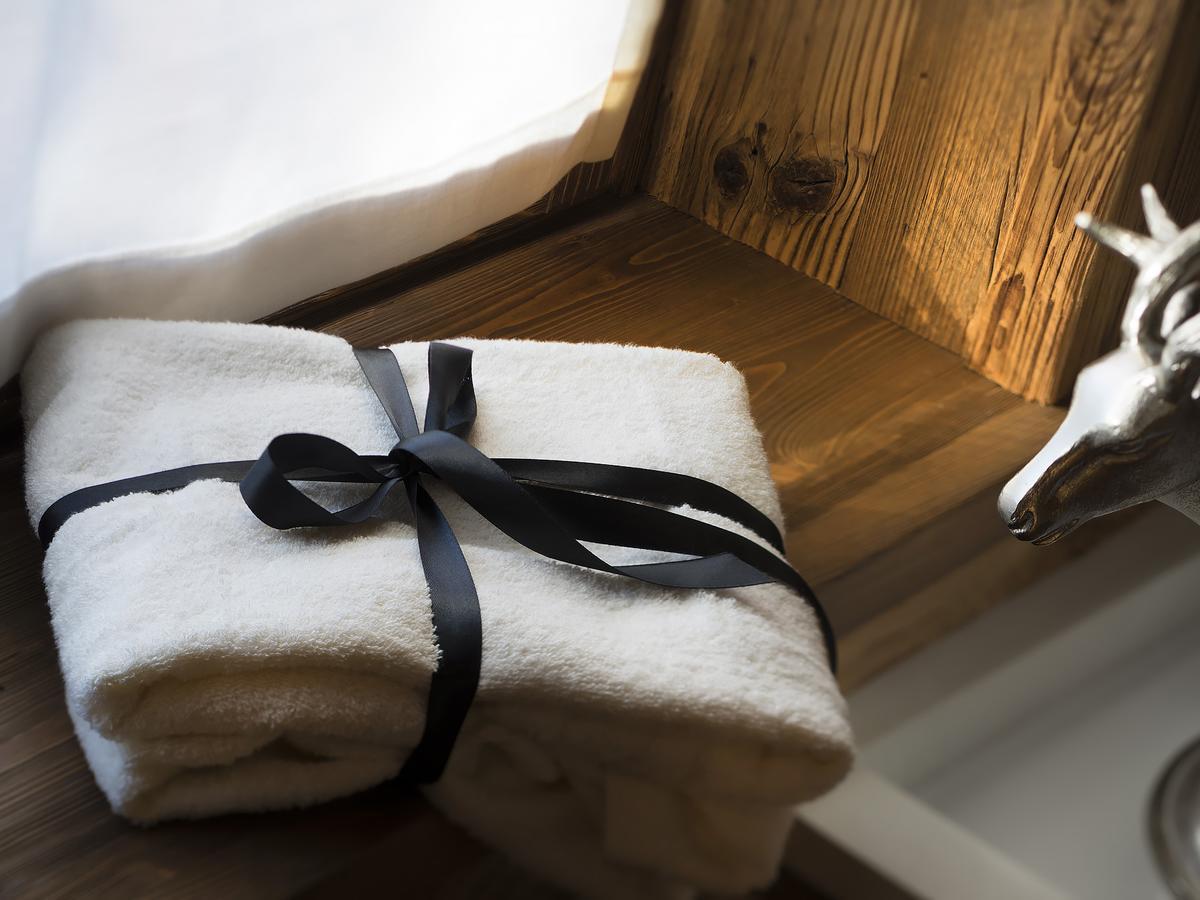 Bed & Breakfast Anisor - Parblanc La Salle Buitenkant foto