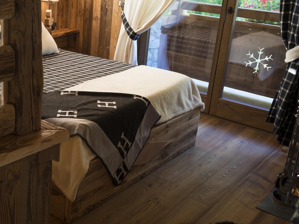 Bed & Breakfast Anisor - Parblanc La Salle Buitenkant foto