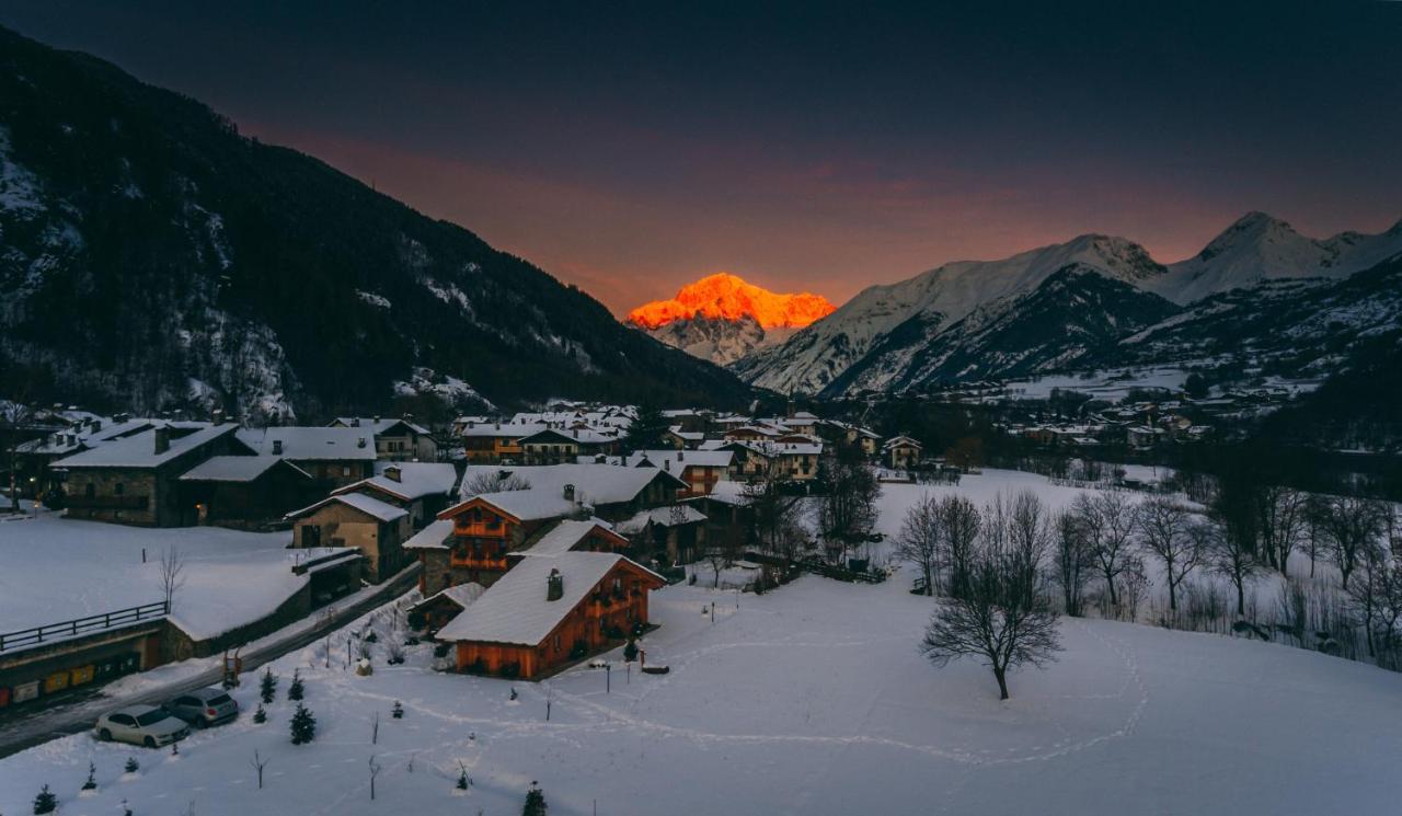 Bed & Breakfast Anisor - Parblanc La Salle Buitenkant foto