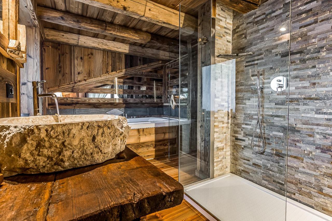 Bed & Breakfast Anisor - Parblanc La Salle Buitenkant foto